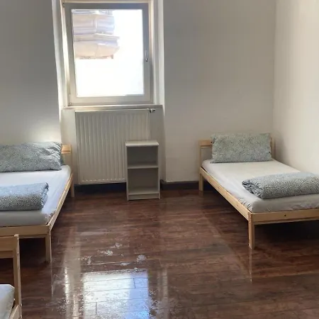 Monteurszimmer In Hof Apartment