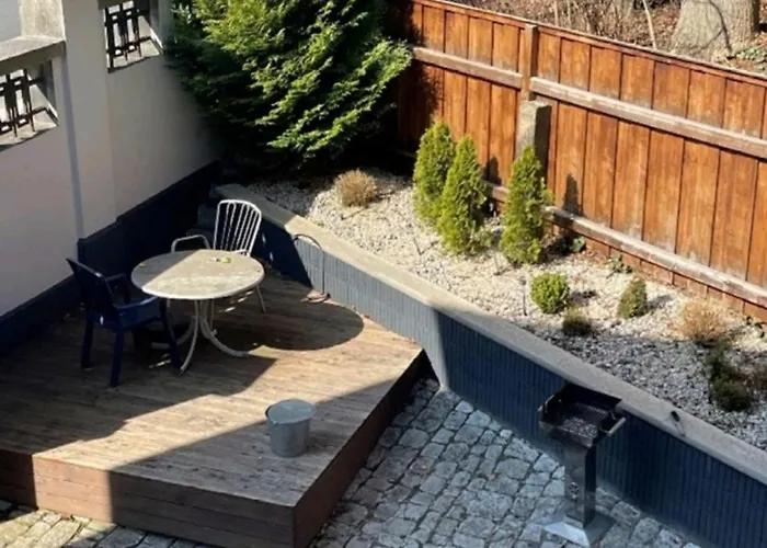 Monteurszimmer In Lägenhet *